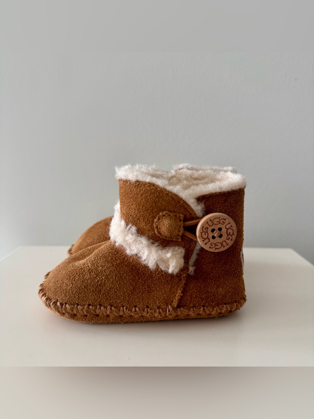 NWOT - UGG 
Lemmy II Fur Lined Boots | Camel